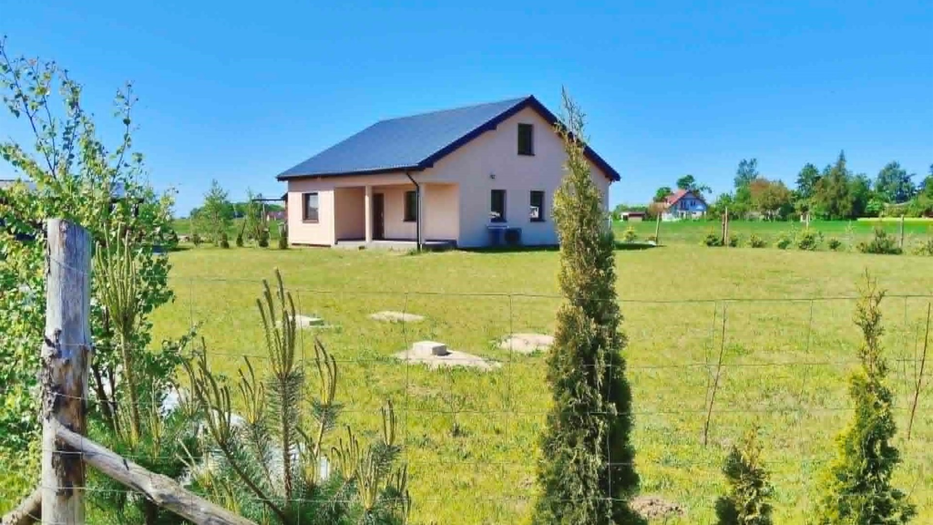 Dom na sprzedaż